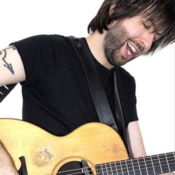 Jon Gomm