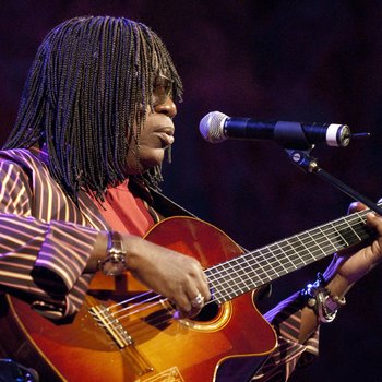 Milton Nascimento