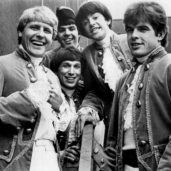 Paul Revere & The Raiders