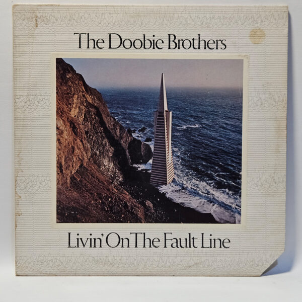 The Doobie Brothers - Livin' On The Fault Line - 1977 - EX - Ultrasonic Clean