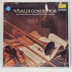Antonio Vivaldi - Vivaldi Concertos for Flutes, Horns, Oboes & Other Instruments