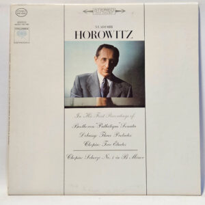Vladimir Horowitz - In His First Recordings Of: Beethoven: "Pathétique" Sonata / Debu
